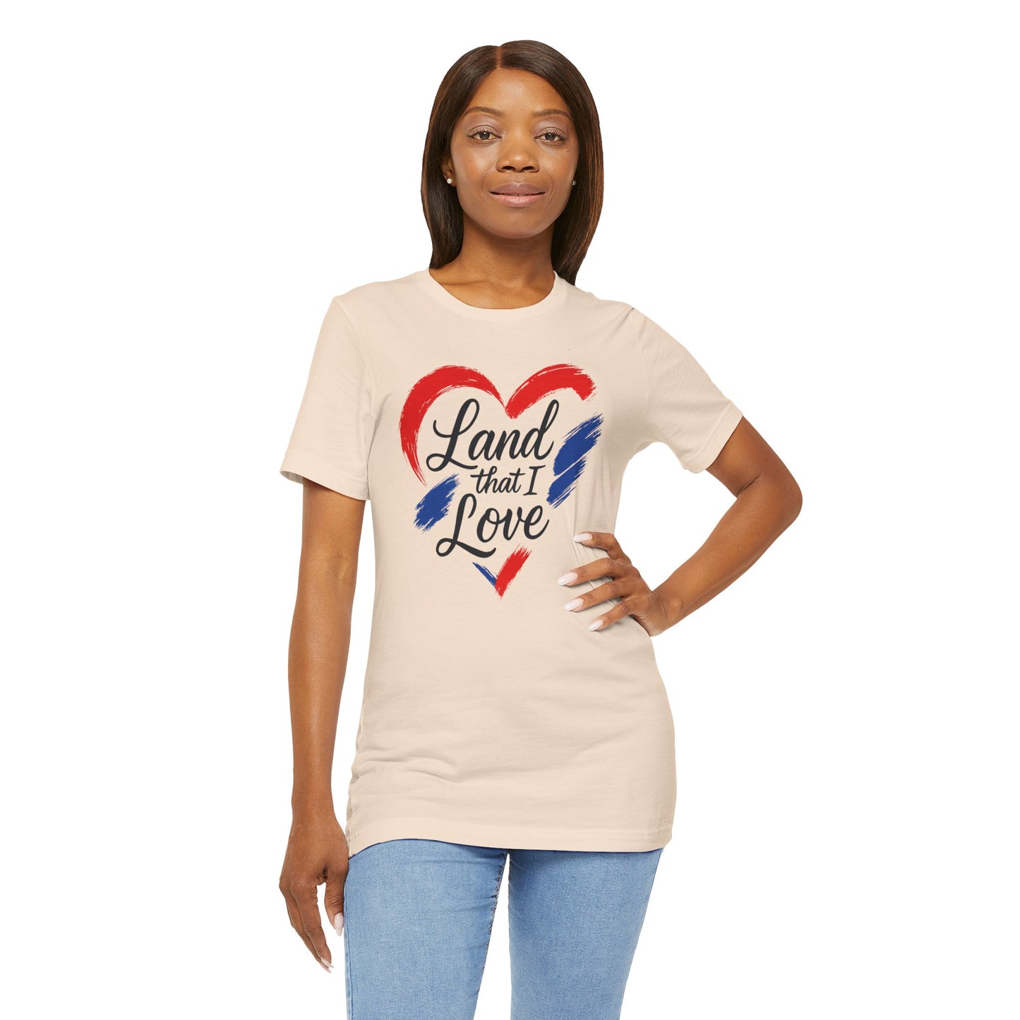 Heartfelt Land that I Love Tee: Celebrate Your Patriotism